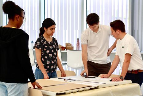 Créathon Jour 3 : création maquette Créathon Jour 3 : Création maquette