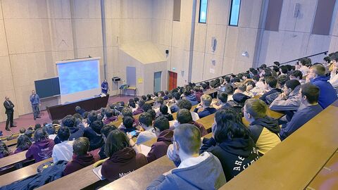 4èmes Rencontres Mathématiques Valenciennoises - Couverture Retrospective Amphi MATh.en.JEANS